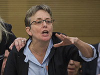 Мать Адара Голдина: 