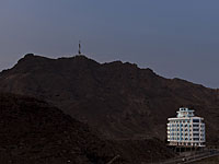 Столкновения в Адене: более 140 убитых и раненых