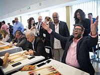 В Кнессете прошел турнир по нардам при участии депутатов