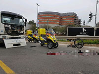 Грузовик сбил велосипедиста в Тель-Авиве