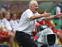 Бывший тренер 