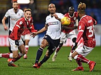 Победный гол в матче чемпионата Англии был забит после паса пяткой из своей штрафной