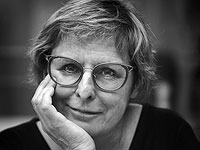 Глаза Руты Ванагайте при выключенном цвете. Фотозаметка Дмитрия Брикмана