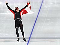 Конькобежный спорт. Канадец Тед Ян Блумен установил олимпийский рекорд на дистанции 10 км