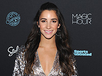 Гимнастка Эли Райсман, еврейка из США, снялась обнаженной в знак протеста против насилия 