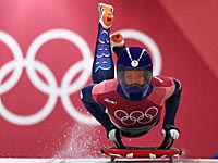 Скелетон. Британка Лиззи Ярнольд стала двукратной олимпийской чемпионкой