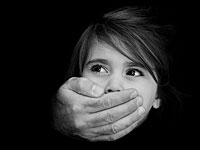 Опрос: 65% родителей опасаются, что их дети станут жертвами сексуальных преступлений