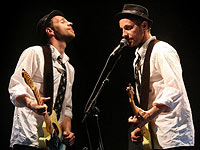 Осенью в Израиле легендарный Billy's Band