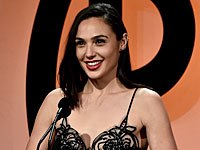 Израильтянка Галь Гадот – одна из ведущих на церемонии награждения премией