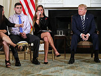 Трамп предложил вооружать школьных учителей