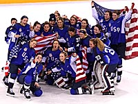 Хоккей. Американки в серии буллитов одолели сборную Канады и стали чемпионками