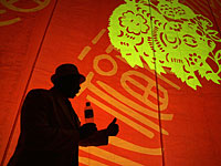 Китаянка сыграла негритянку – и оказалась в центре международного скандала 